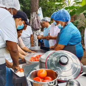 Fortalecimiento de Unidades Productivas en las líneas de Modistería, Belleza y Servicios Culinarios — imagen 1