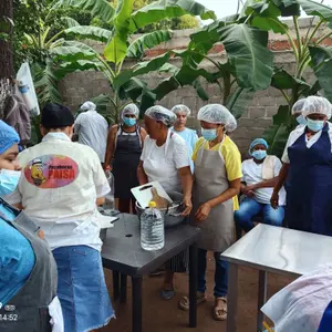 Fortalecimiento de Unidades Productivas en las líneas de Modistería, Belleza y Servicios Culinarios — imagen 9