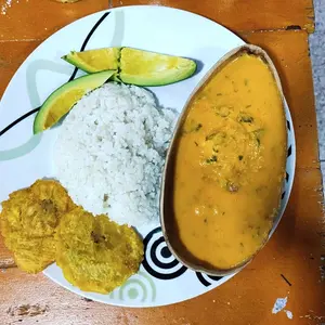 Fortalecimiento de Unidades Productivas en las líneas de Modistería, Belleza y Servicios Culinarios — imagen 63